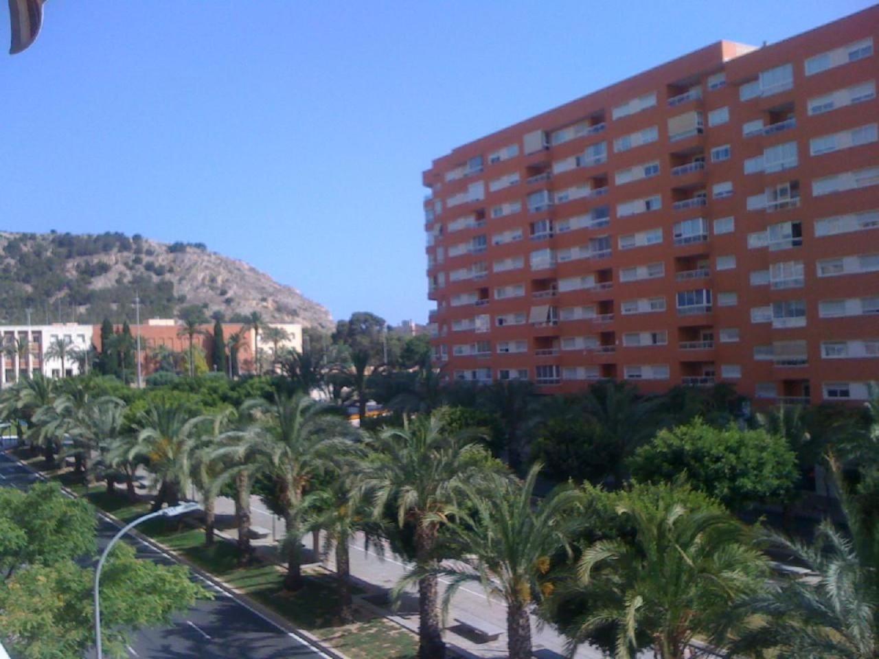 10-Habitacion Del Piso Alicante Exterior foto